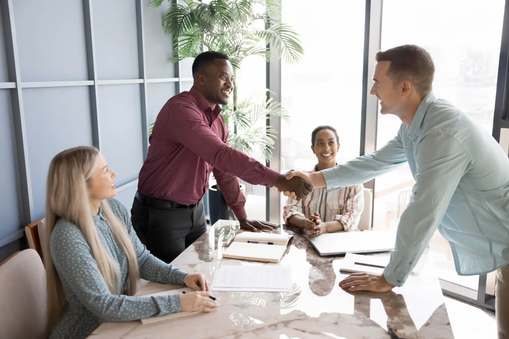 Onboarden - Start to HR